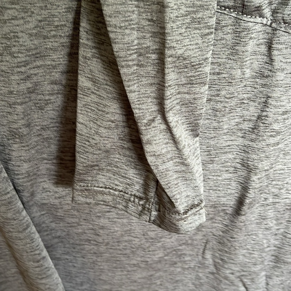 Man tops - Picture 4 of 6